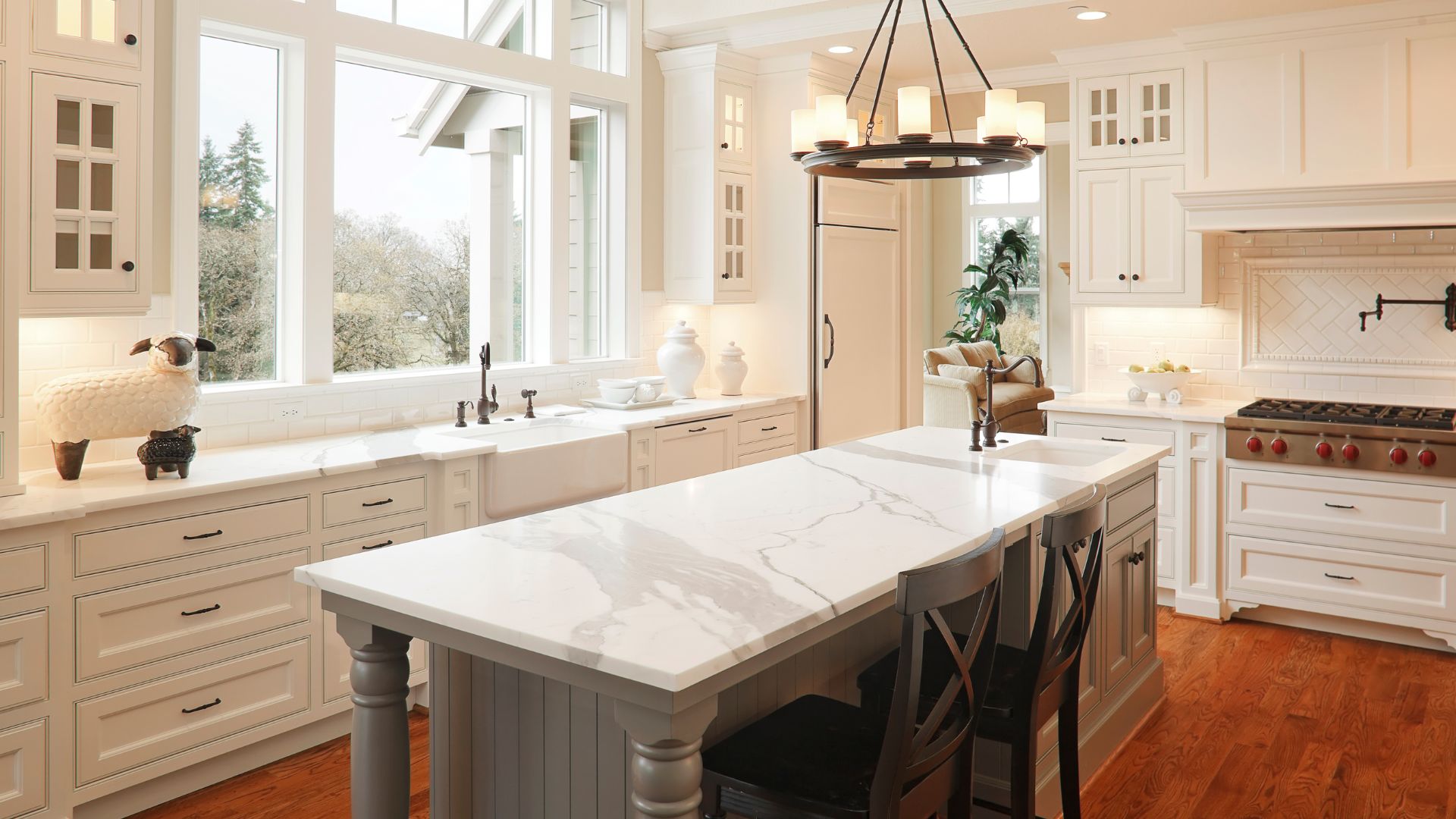 What Kitchen Countertop Color Should You Choose?